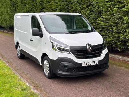 RENAULT TRAFIC 2.0 dCi ENERGY 28 Business+ SWB Standard Roof Euro 6 (s/s) 5dr